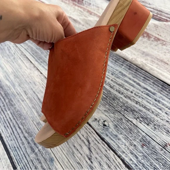 Dansko Sandals Maci Rust Coral Nubuck Leather Slip On Shoes Women - Picture 8 of 12